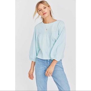 Kimchi Blue// beau modern babydoll blouse
